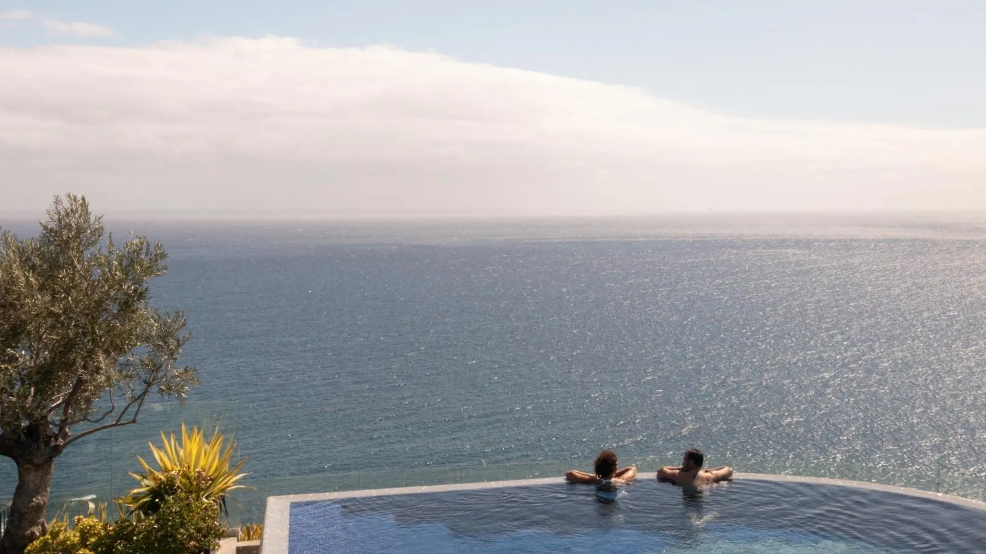 The Reserve - Within Savoy Palace - The Leading Hotels Of The World Funchal  5*, Funchal (Madeira)